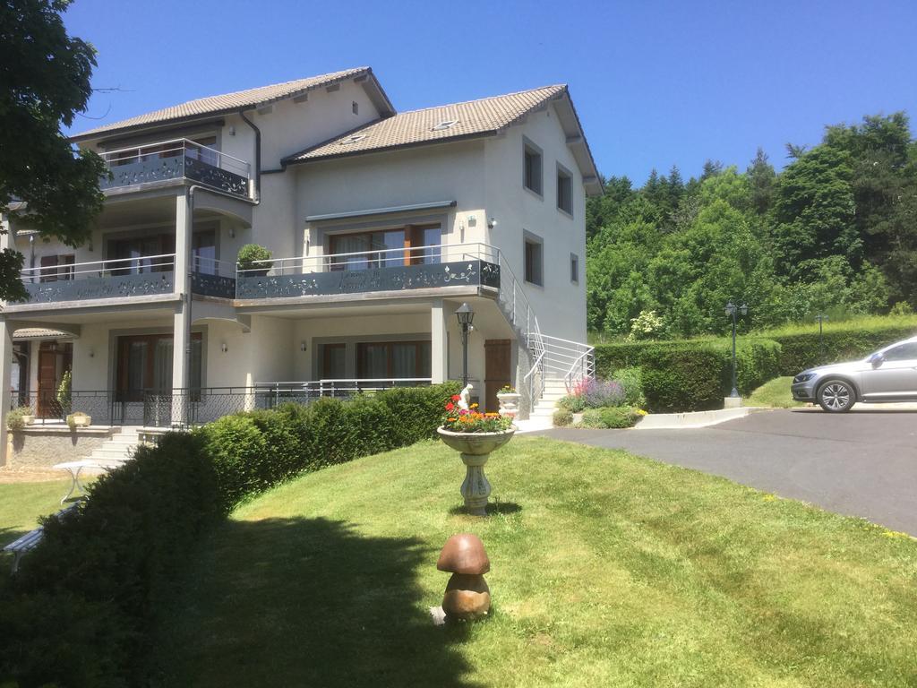 Logis Hotel Le Relais Du Bois Vialotte Le Chambon-sur-Lignon Luaran gambar